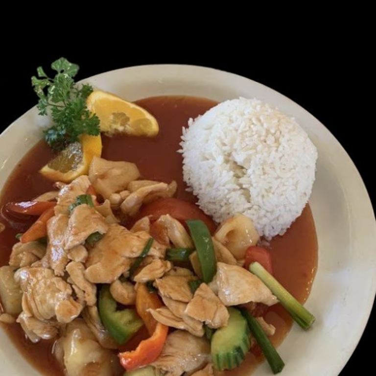 Savor Your Lunch with Us
