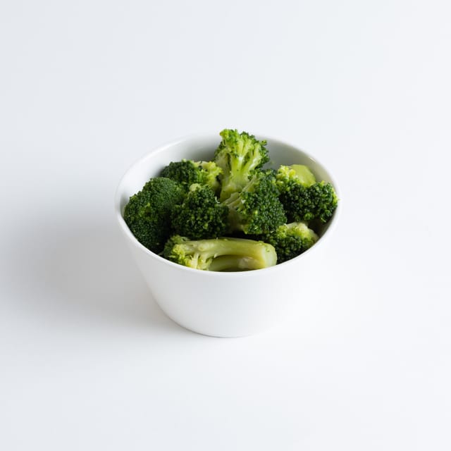 Side Steamed Broccoli.