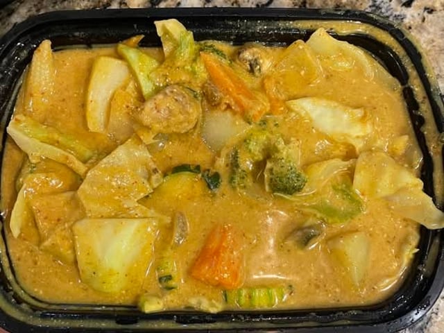 Side Yellow Curry Sauce.